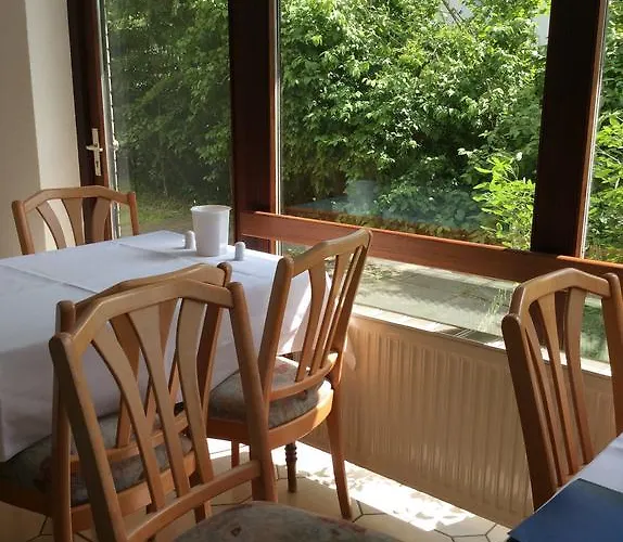 Garni Seeblick Am Sankelmarker See * Oeversee